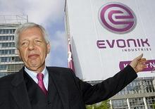 03.三升化工在中華區(qū)有20000㎡的生產(chǎn)實(shí)驗(yàn)基地 03.三升化工在中華區(qū)有20000㎡的生產(chǎn)實(shí)驗(yàn)基地